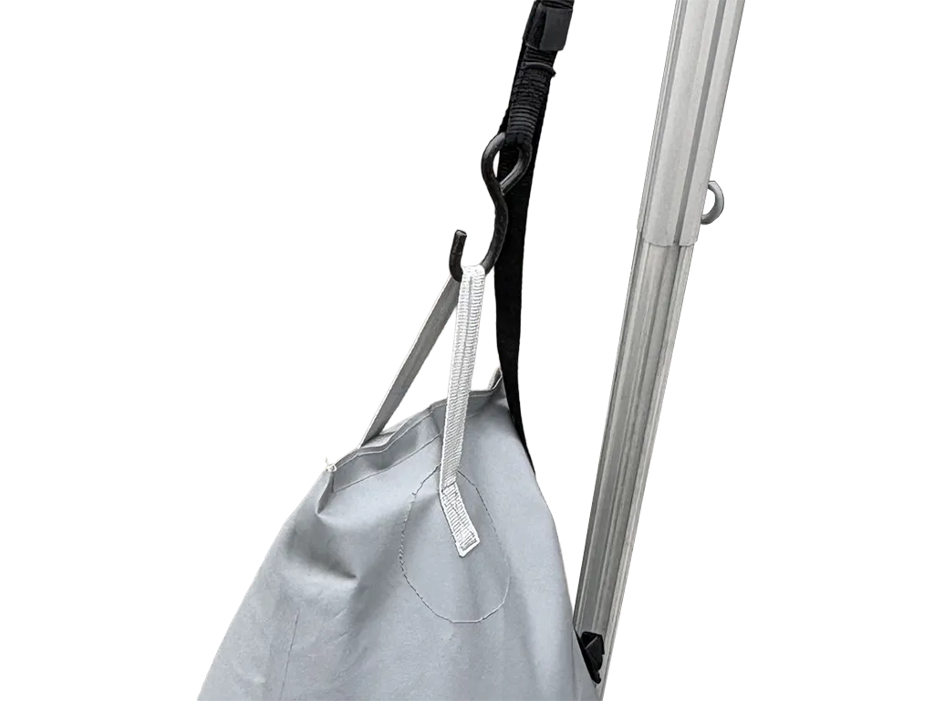 支柱につき1個設置